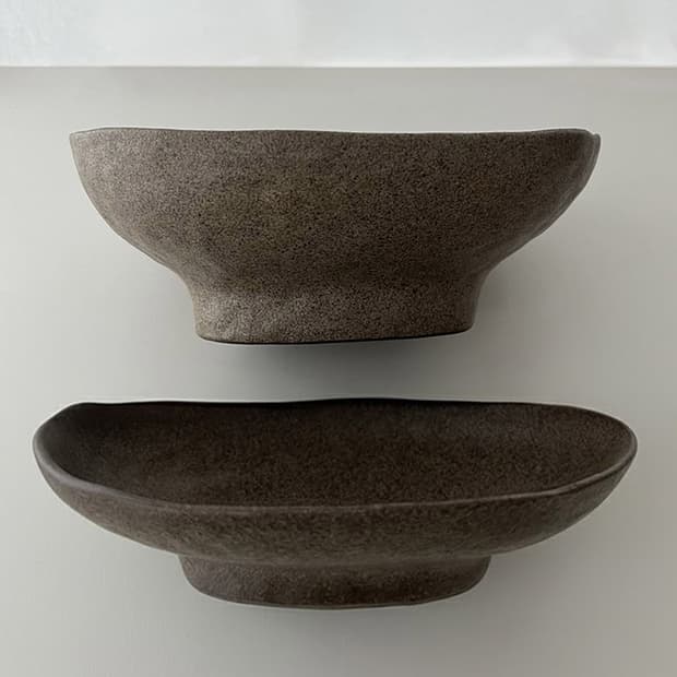 Brown Oval Plate Set