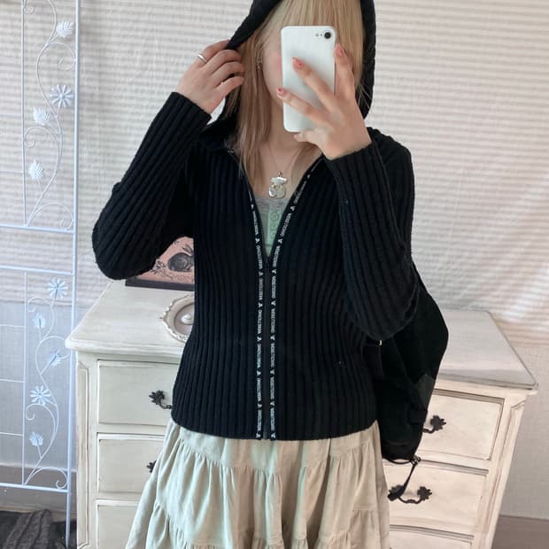 jpn vintage 블랙 슬림핏 후드 니트 집업