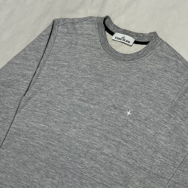 스톤아일랜드 로고자수 맨투맨