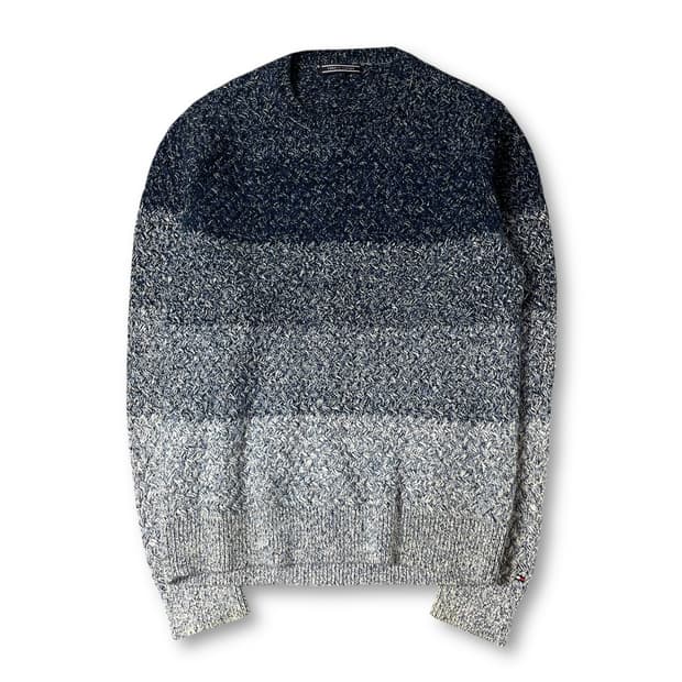 타미힐피거 블루 그라데이션 패턴 라운드넥 긴팔 니트 L