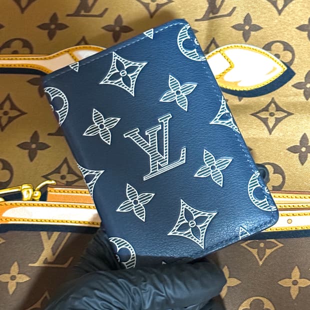 루이비통 오거나이저 카드지갑