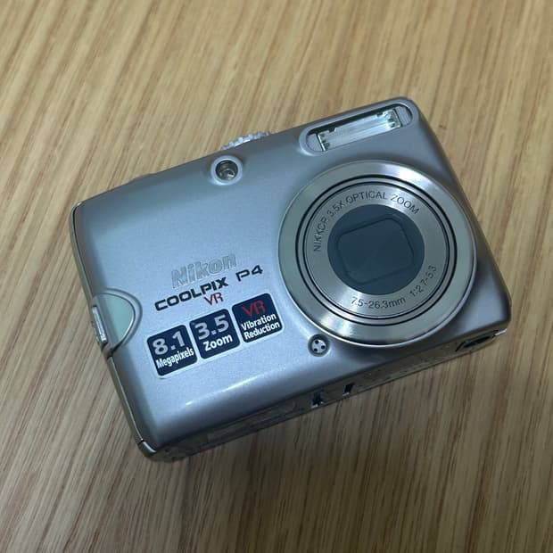 Nikon Coolpix P4
