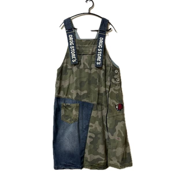 드럭스토어 카모플라주 데님 인디언디테일 멜빵 원피스
