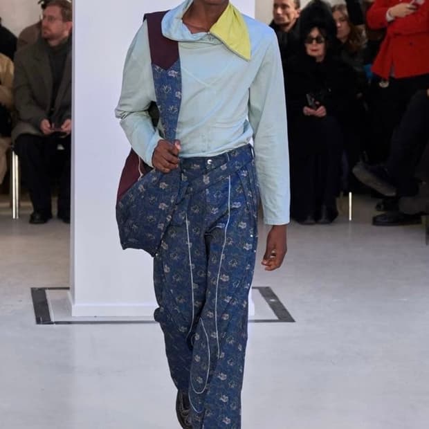 키코 코스타디노브 24fw 오네 롱슬리브