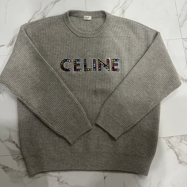 [105] 셀린느 니트