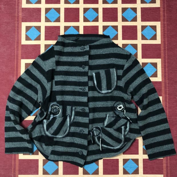 STRIPE UNBALANCE CARDIGAN