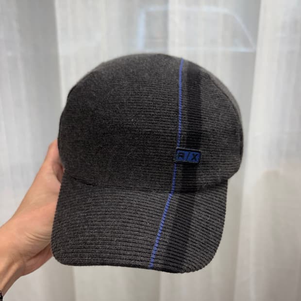 ARMANI 아르마니 익스체인지 니트 캡 모자