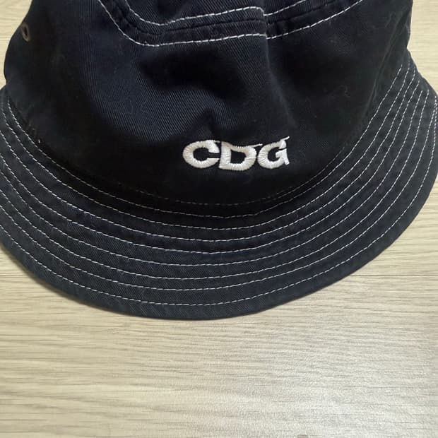cdg 버킷햇