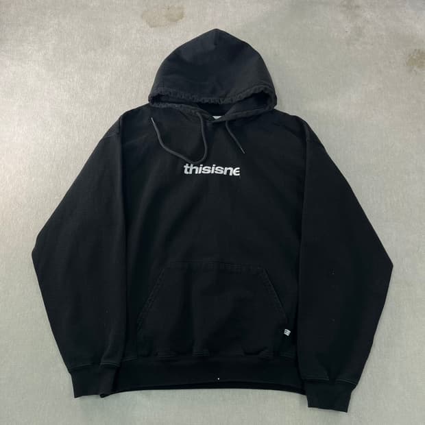 105 디스이즈네버댓 자수로고 후드티