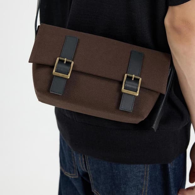 After pray 폴디드 사첼 백 브라운