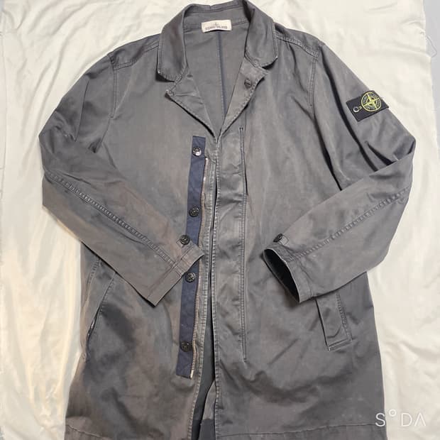 스톤아일랜드 왁스 코트 그레이