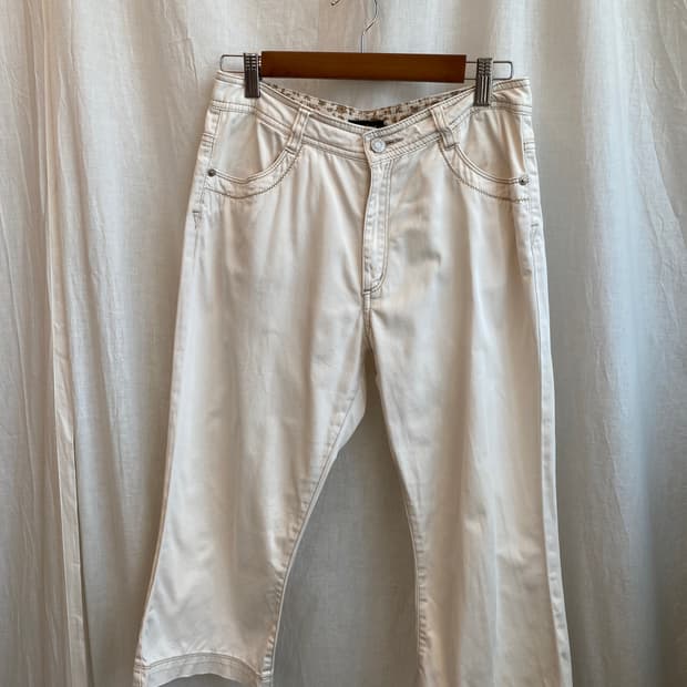 웜화이트 7부팬츠(27)