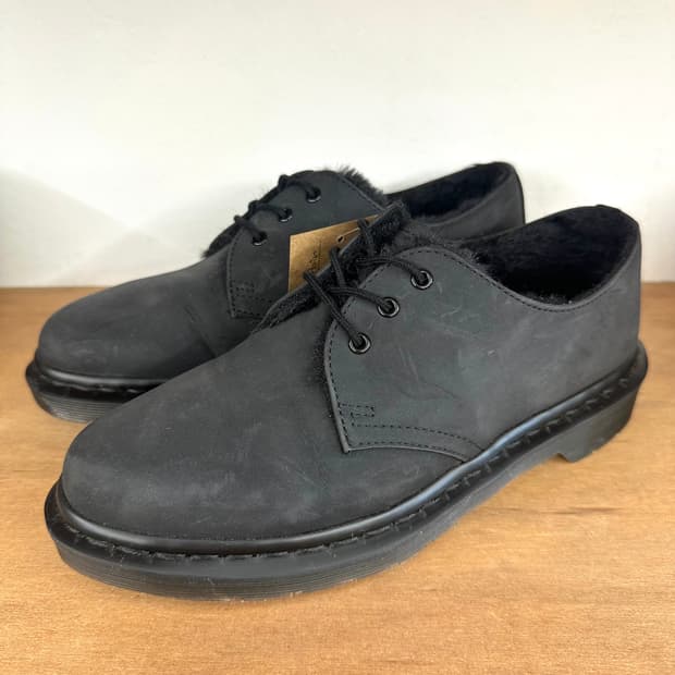 닥터마틴 1461 모노 ‘스웨이드 퍼’