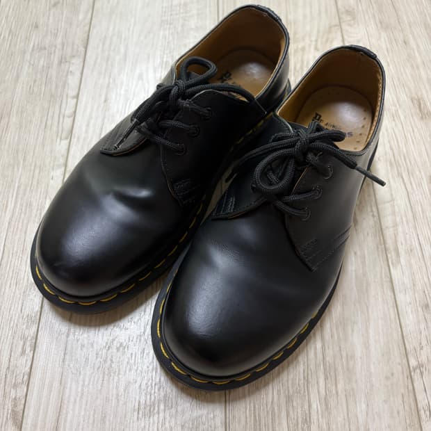 닥터마틴 1461 3홀 스무스 블랙 230