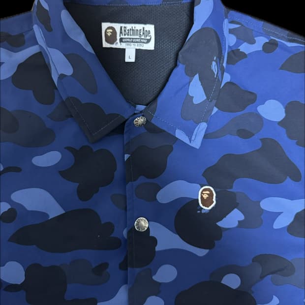 A BATHING APE (BAPE) 베이프 블루 카모 코치 자켓 / L