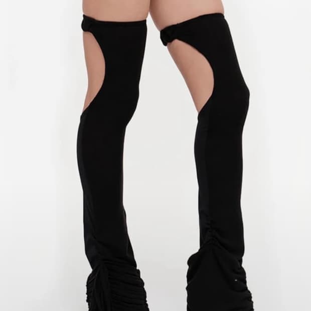 2000아카이브스 RYNA TESSEL LEG WARMER (BLACK)