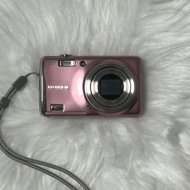 *풀박스* fujifilm f70exr 후지필름 파인픽스 핑크 빈티지디카