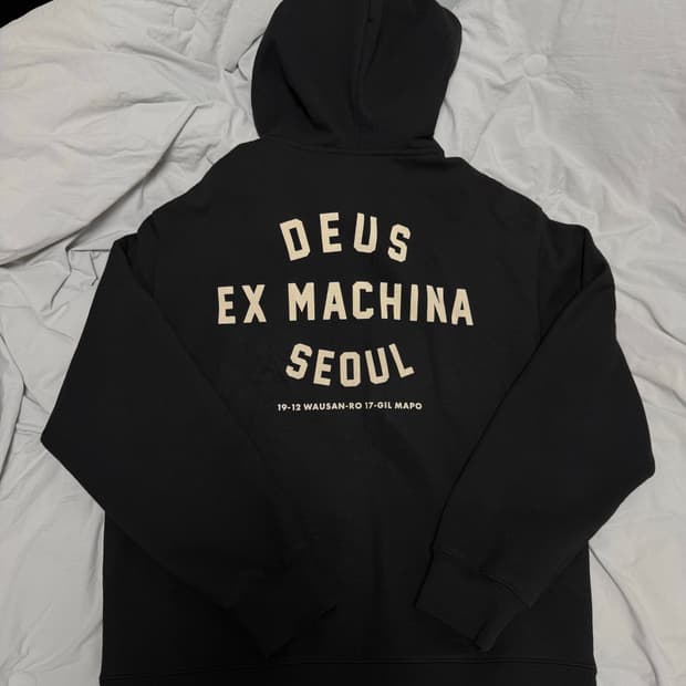 데우스 엑스 마키나 컬리지 어드레스 후드 집업 블랙 L사이즈