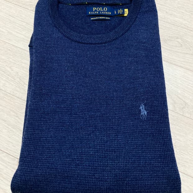 폴로 라운드 울 니트 L(100)판매