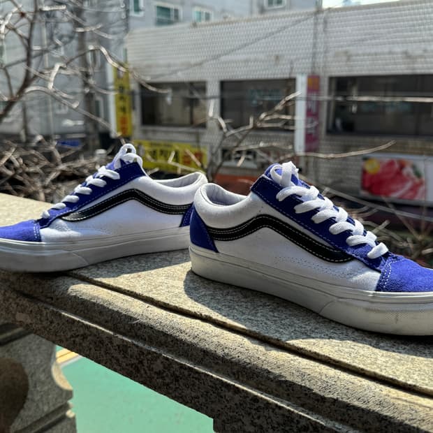 반스 올드스쿨 스니커즈 240mm