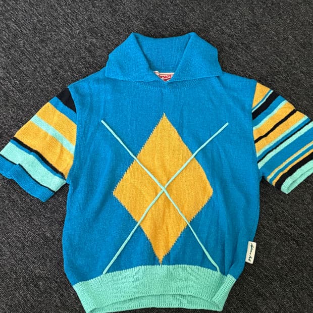 [M] 엔더슨벨 아가일 스트라이프 폴로 니트 탑