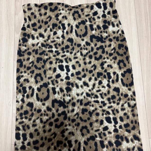 호피 레오파드 미디 스커트 