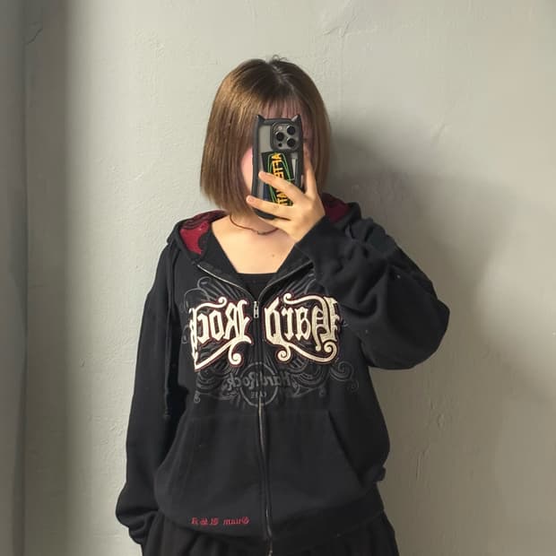 hard rock cafe lettering hood zip-up 