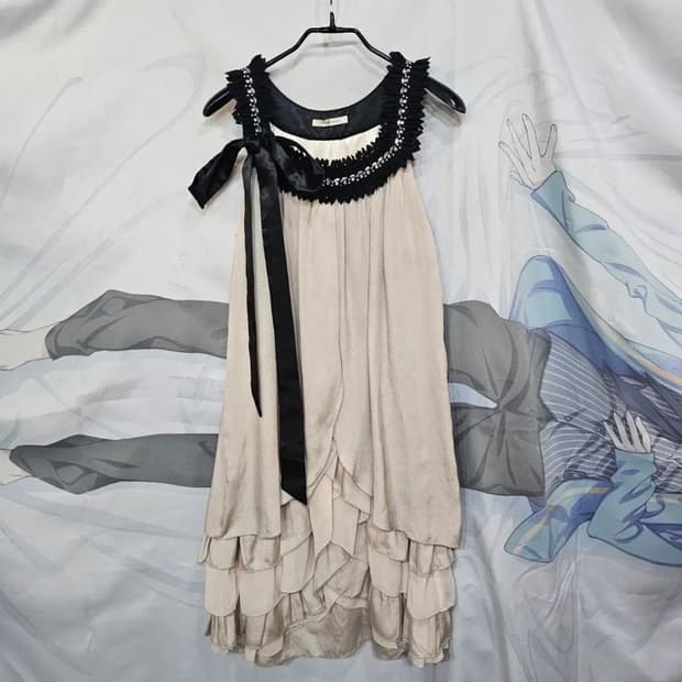 axes femme  엑세스팜  프릴원피스