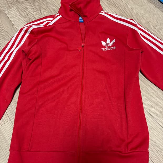 아디다스 레드 져지