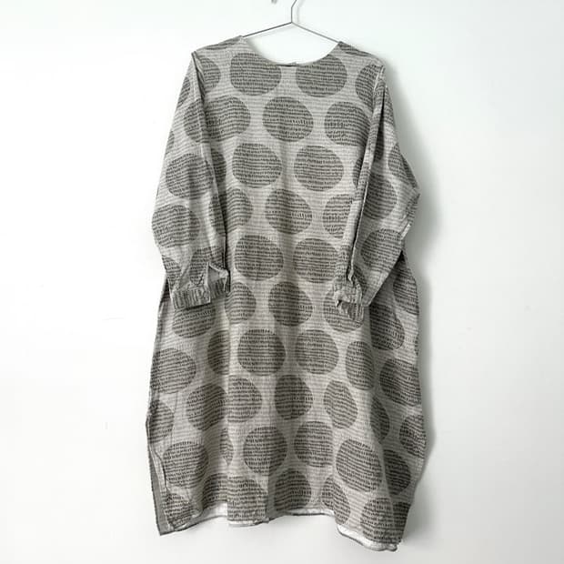 Big cicle pattern layered ops & top