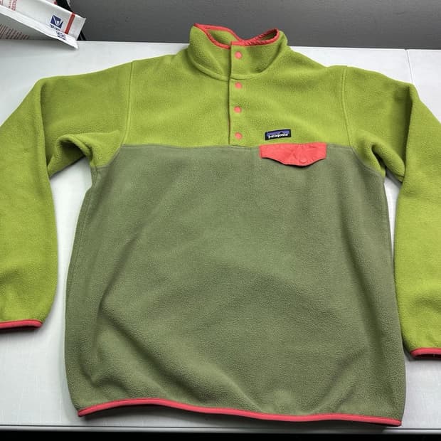 10s 파타고니아 신칠라 스냅-T 라임그린/올리브