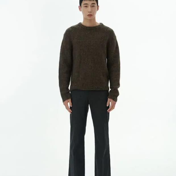 아모멘토 브라운 니트