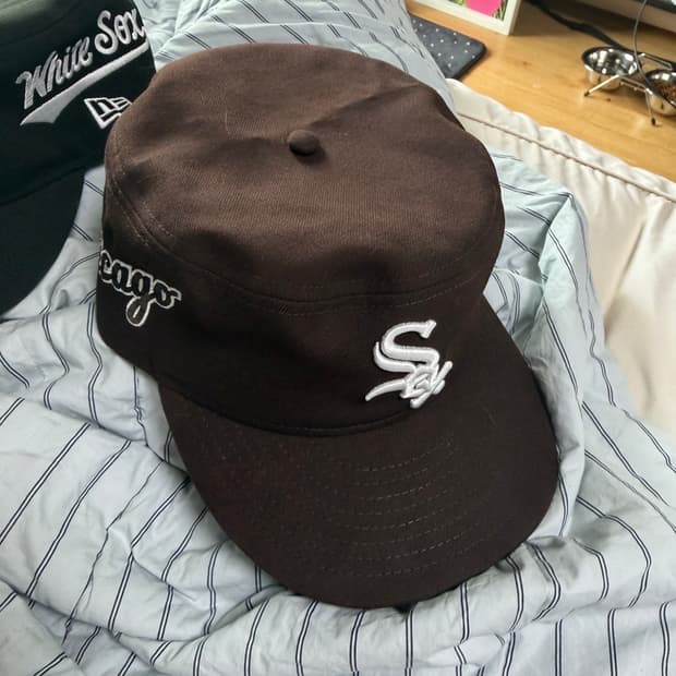 MLB 시카고 화이트삭스 필박스 피티드캡 브라운