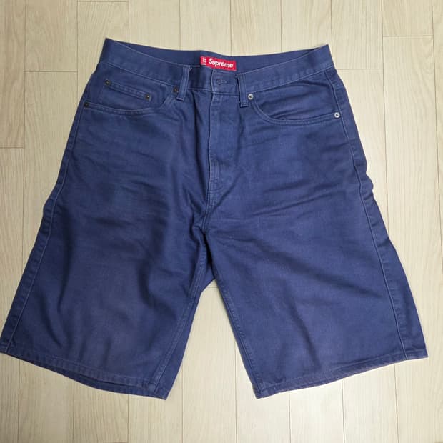 슈프림 배기진 쇼츠