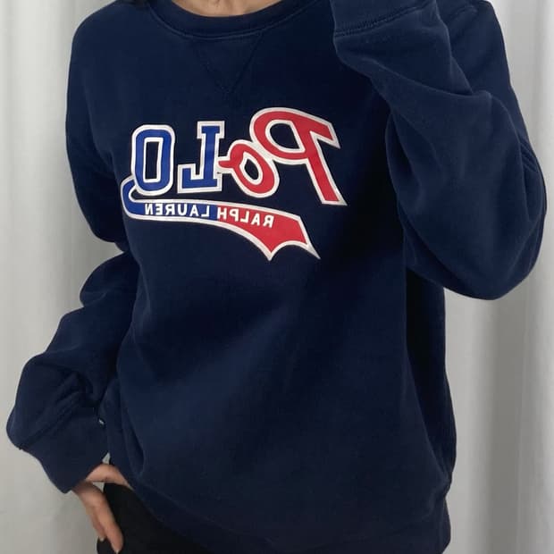 폴로 네이비 빅로고 맨투맨