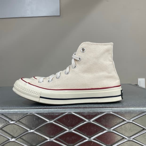 컨버스 척 70 하이 파치먼트 240