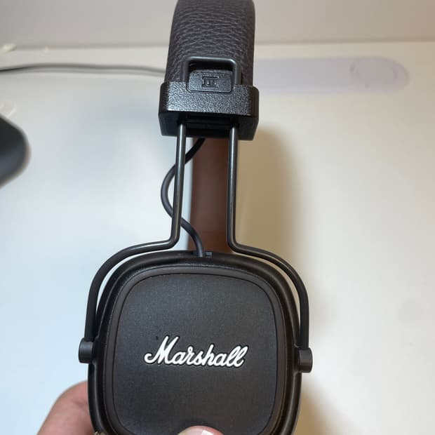 Marshall major 4 마샬 메이저 4 헤드셋 brown