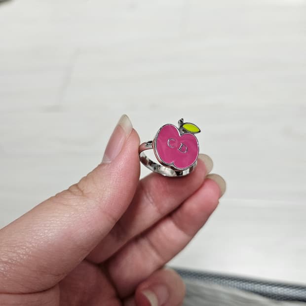 (정품) 크리스찬 디올 애플 사과 반지 [희소성]