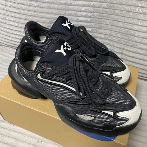 Y-3 렌 260 레어템 매물절대없음 희소성