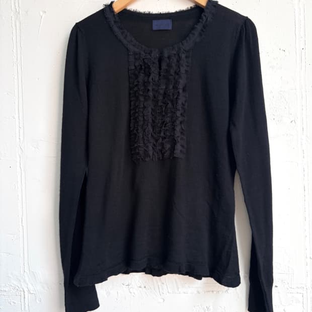 MANCHE frill top