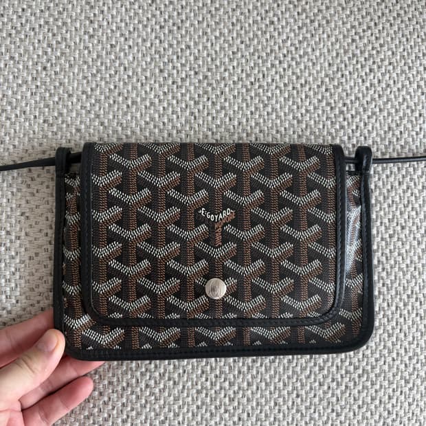 고야드 플뤼메 크로스백