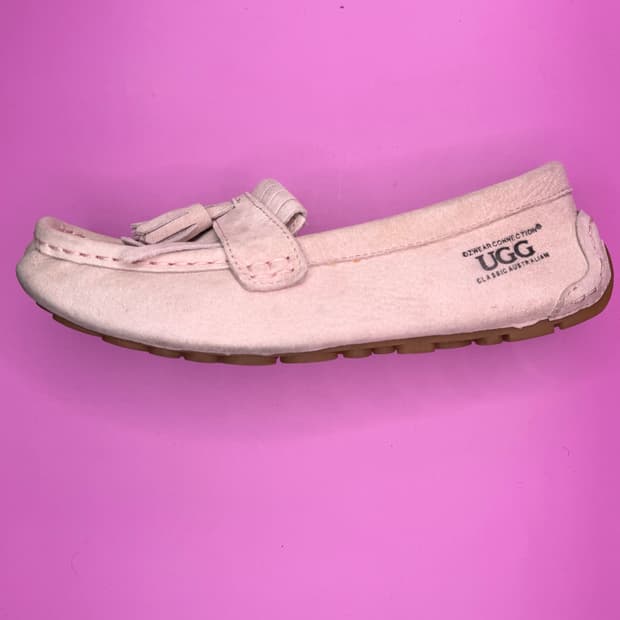 어그(UGG) 여성용 모카신 - 사이즈 225mm 