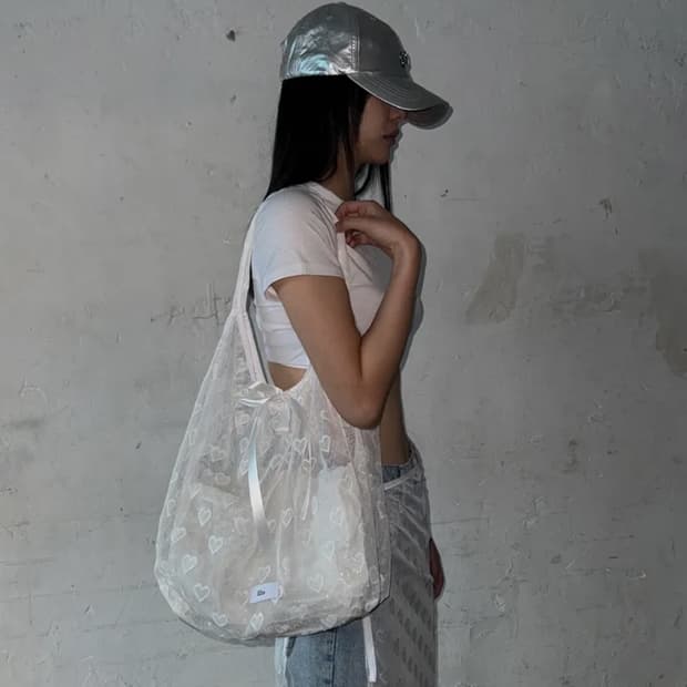 일리오 레이스 숄더백