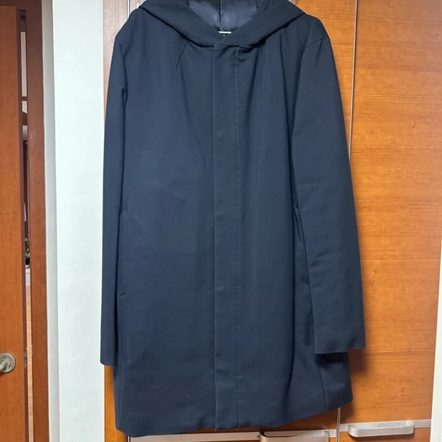 [COS/아카이브] 후드 디테일 패디드 점퍼 / XL