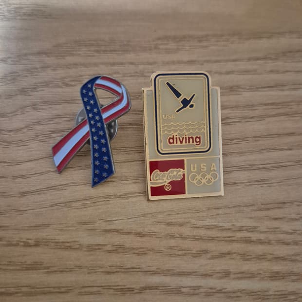 LA 올림픽, 성조기 리본 뱃지