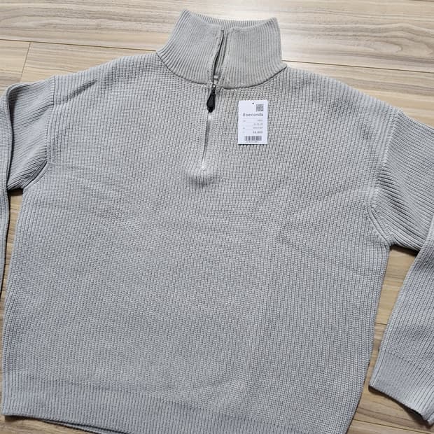 에잇세컨즈하프집업풀오버스웨터니트L