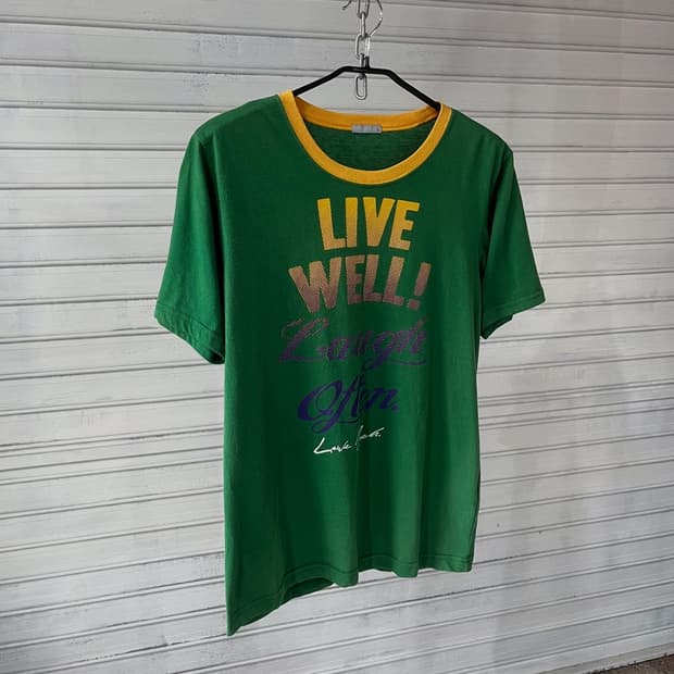 vtg live well ! t-shirt
