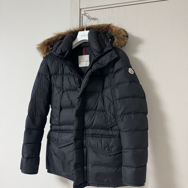 몽클레어 클루니 블랙 2사이즈 대장퍼 괴물퍼