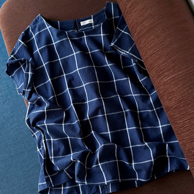 Wide design check pullover shirt top