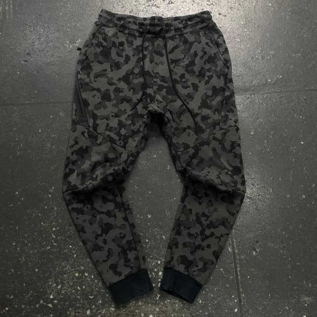 95 나이키 테크팩 카모 조거팬츠